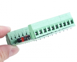 DC 3.3V 5V 8-Channel Optocoupler Isolation Module PNP NPN Low High Level Output Signal Converter